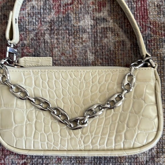 BY FAR Mini croc Rachel shoulder bag in Off-White - Picture 3 of 8